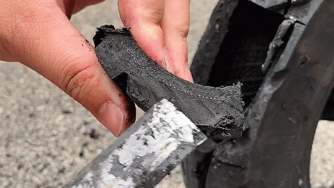 吉路尔轮胎双股钢丝，胶料好、用料足！这样..